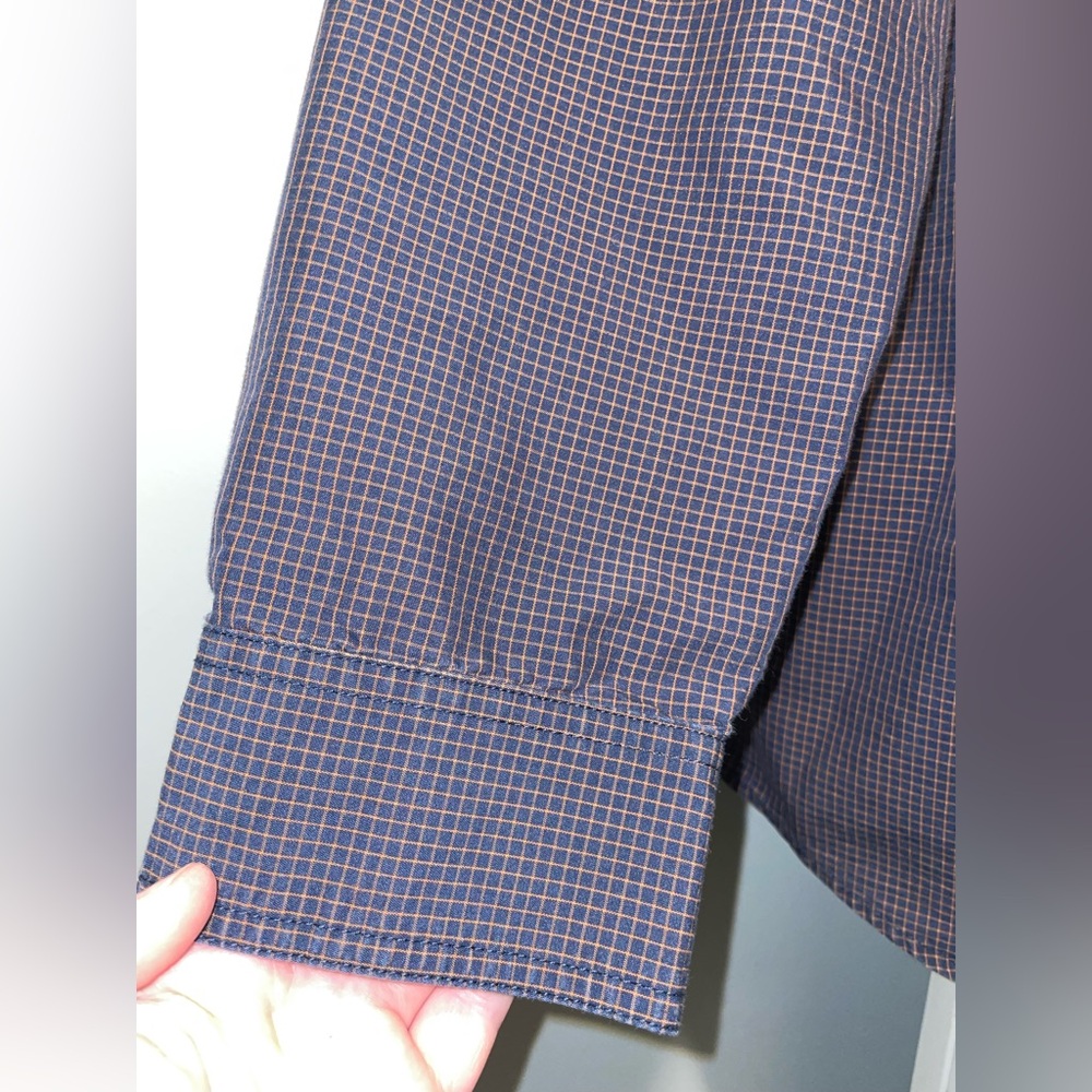 Duluth Trading Co Button Up Long Sleeve Relaxed Fit Size Large - Picture 4 of 13
